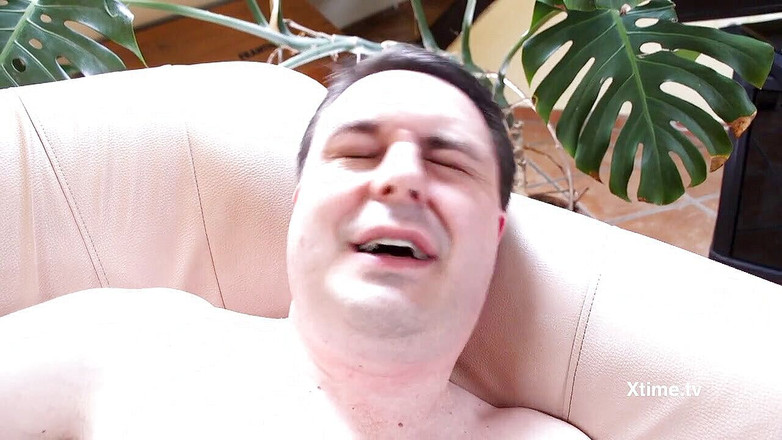 Andrea Dipre Channel: Andrea Dipre berseronok dengan gaya doggy blonde muda dikongkek