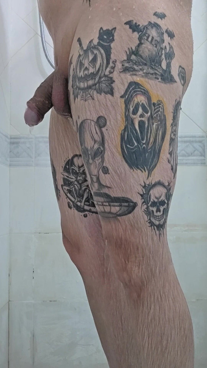 Lkdick8: Chubby byl přistižen, jak si ve sprše honí