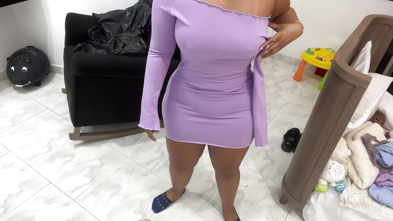 Katrina4deluxe: Самая горячая горничная раскрывает свои секреты при переодеваниях