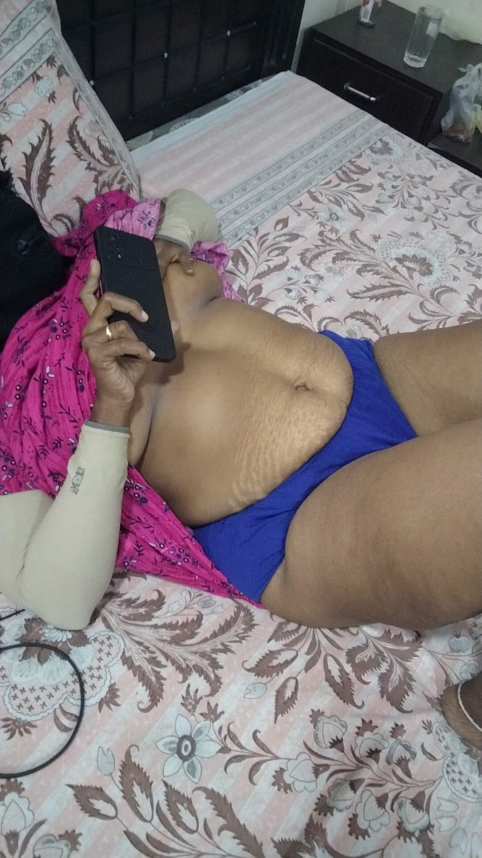 Benita sweety: Servicio de videollamadas en vivo de Whatsapp