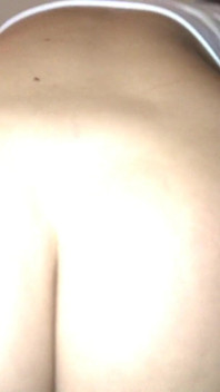 Zpět pro více uctívání zadku