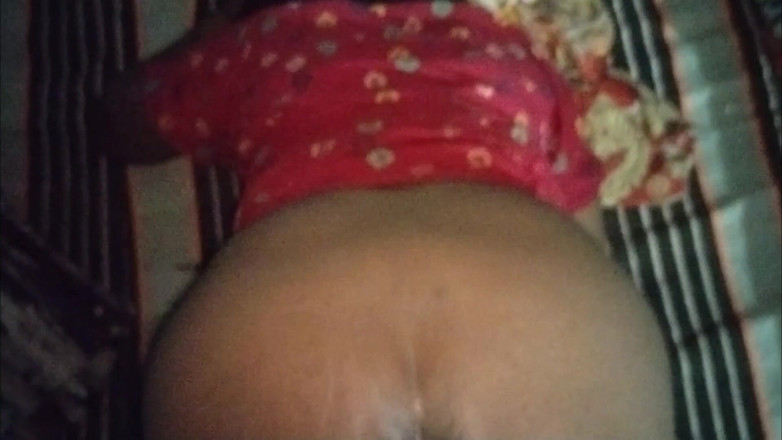 Sunita: Desi Bhabi velký zadek zezadu