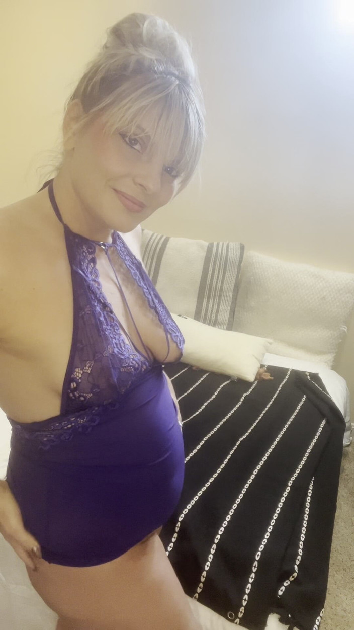 Ms. Whitney Lane: M0mmy dikongkek gemuk dan pepeknya adalah untuk si sesatnya S0n