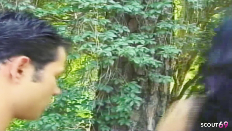 Shemale TS Collection: Збуджений транссексуал з великим членом трахається в тугу дупу товстим членом