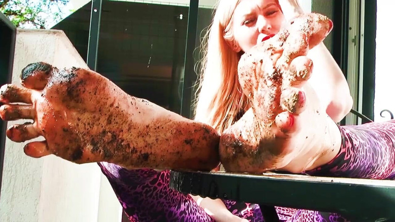 Goddess Celine: Brudne stopy upokorzenie femdom