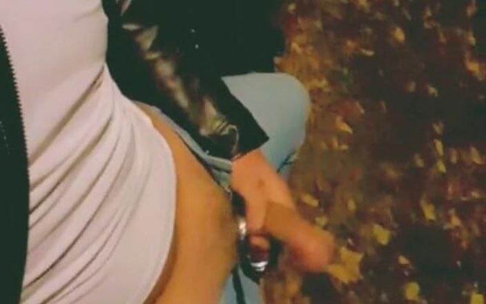 Slutboyben: Slutboyben Cam4 Nimpho Dziwka Cumzzz na Chudy Jeans w miejscach...
