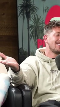 Kenzie Anne perde virgindade p*rn para Tyga