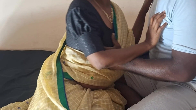Delightrose: Une desi tamoule indienne sexy se fait baiser par son...
