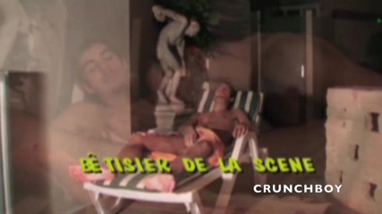 Crunch Boy: Twink ošukaná sexy latino militaty klukem