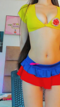 I'll Dance and Seduce You so You'll Fuck Me and Cum in My Asso