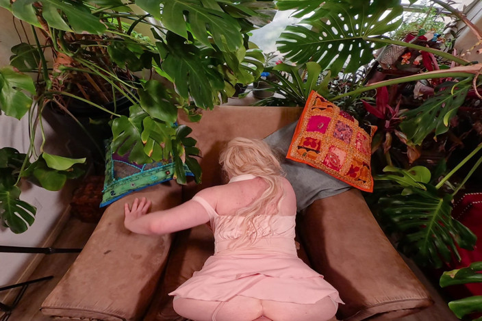 Erin Electra VR: Wife Pays Debt