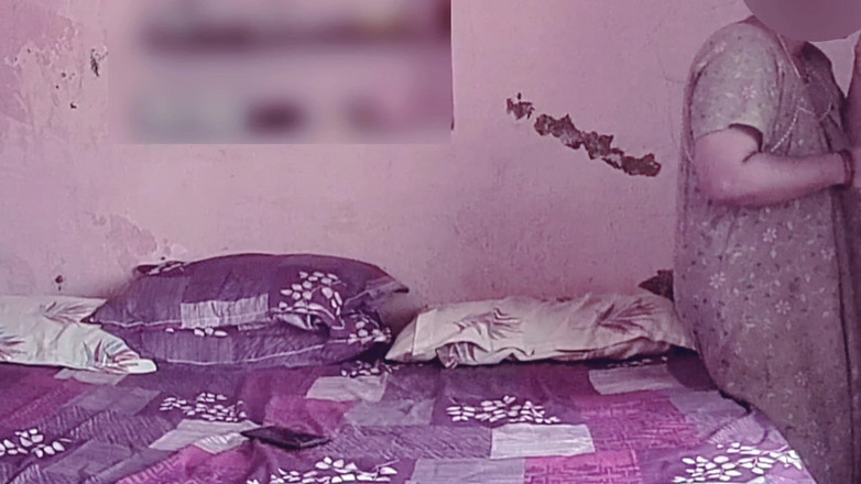 Black & white desicat: Indický pár misionář a šukání zezadu v ložnici po koupání