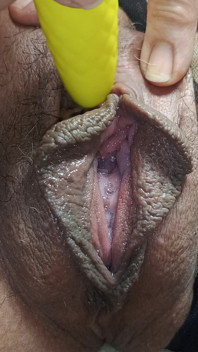 Ku the Insatiable MILF Masturbates with All Her Toys and Her Big 30cm Dildo