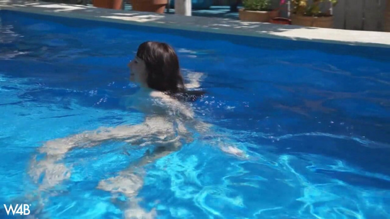 Watch4beauty: Tenha Havuz