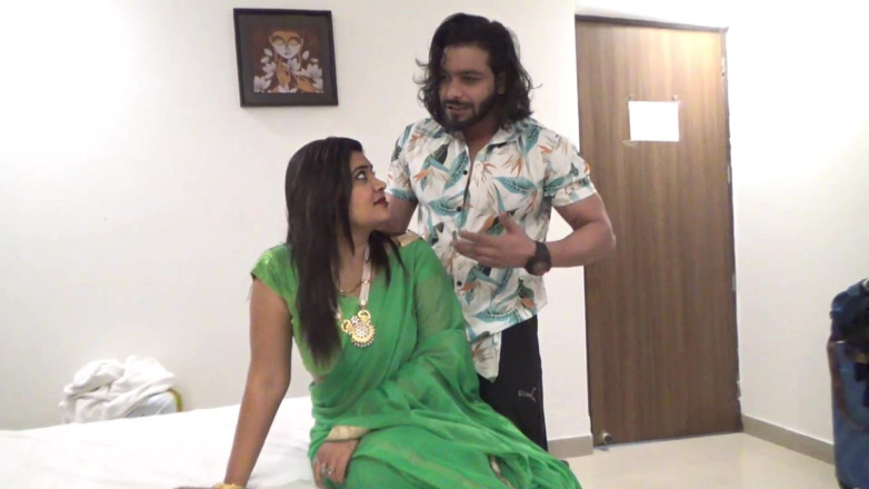 Jayanta Banik: A Desi Girl Called His Ex Boyfriend and Made a...