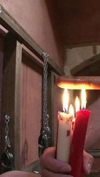 Dominatoare feminină crudă germană SclavĂ SADO-maso