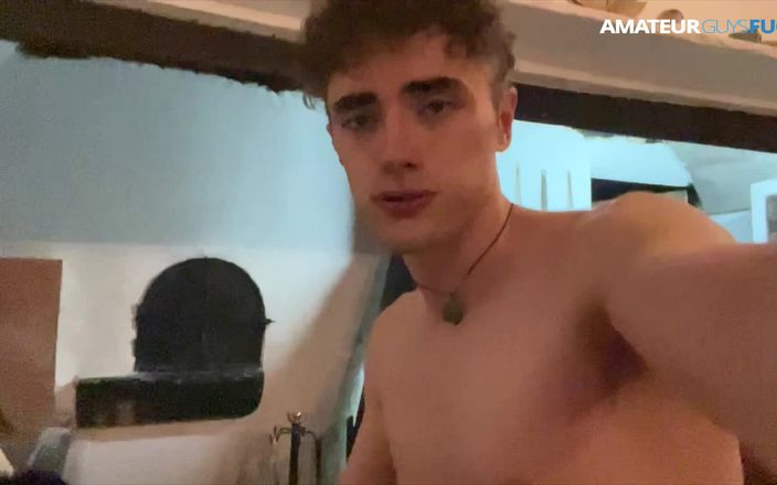 Amateur Guys Fuck: Agf06: 앤디 라스베가스 &amp; 발렌틴 뮤니에