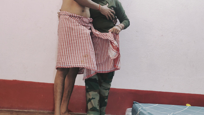 Soniya1997: Seks dengan teman wanita polis