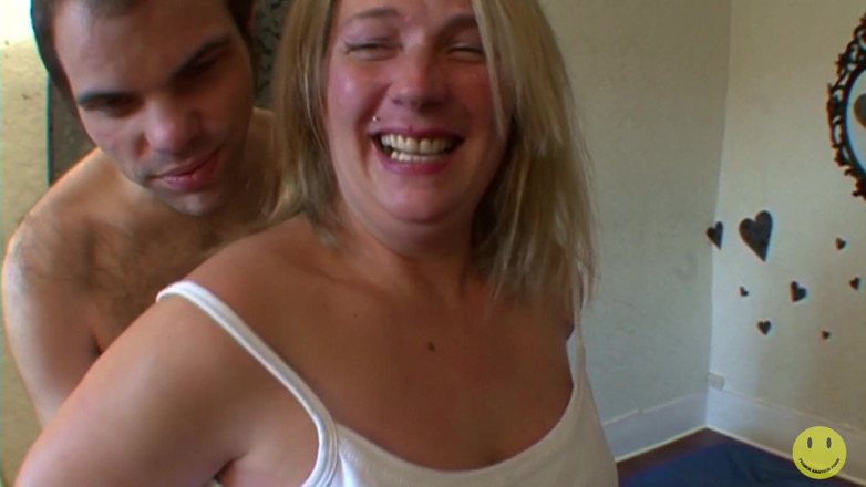 French Amateur Porn: Audrey. Horny Amateur Wife