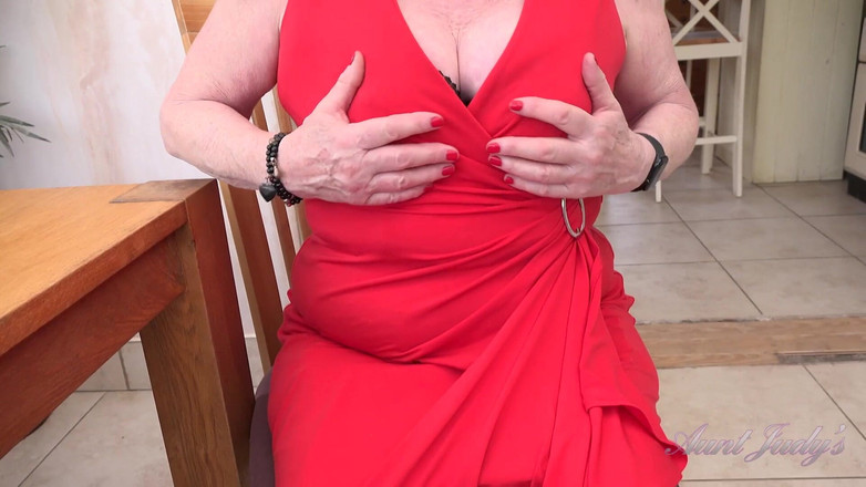 Aunt Judy's: Tantejudys - Mme Claire, Votre Femme Au Foyer Mature Excitée, Vous...