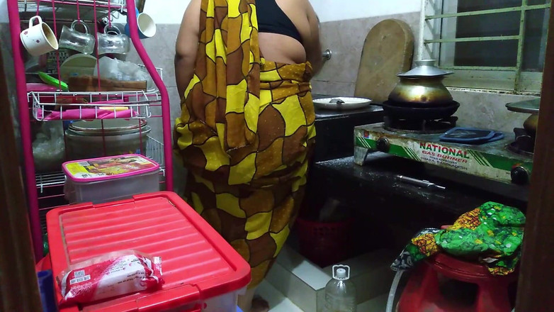 Aria Mia: Desi Aunty Fucked by Stepson in Kitchen When She Cooking!