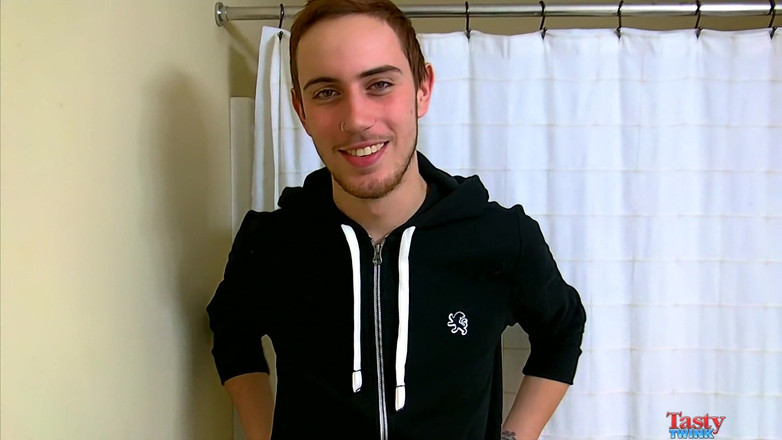 Tasty Twink: Fleshlight Jerking with Chase