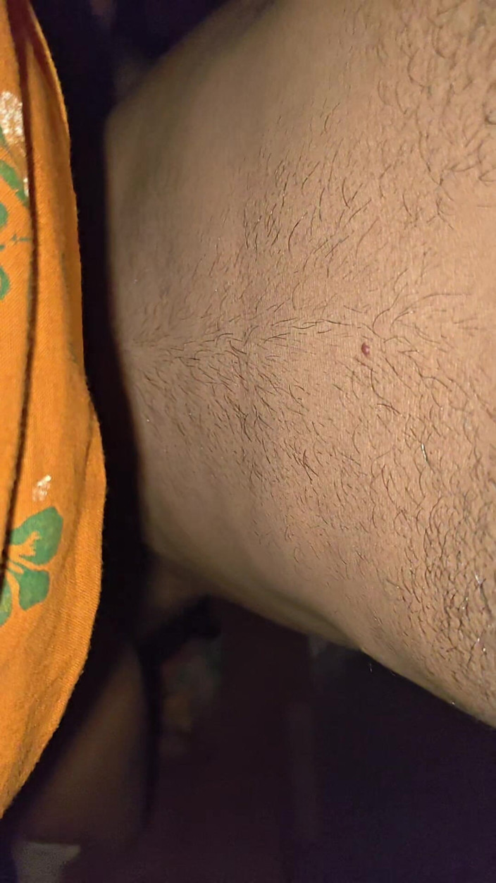 Busty Banuu: Sexy nevlastní sestra v právu chtějí hodně zábavy během sexu