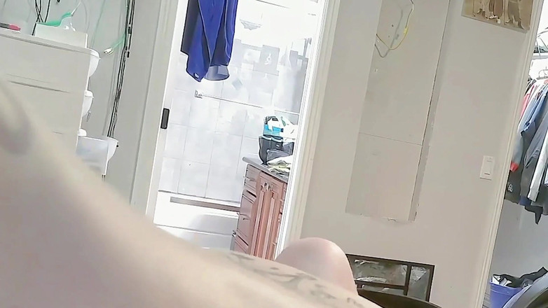 Zoey Portland: MiLF succhia il cazzo del marito dopo una lunga giornata...