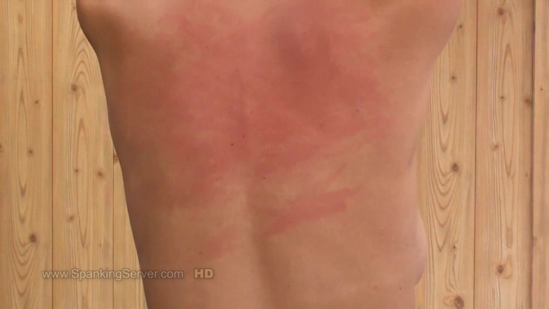 Spanking Server: Anastasia bare back punishing whip