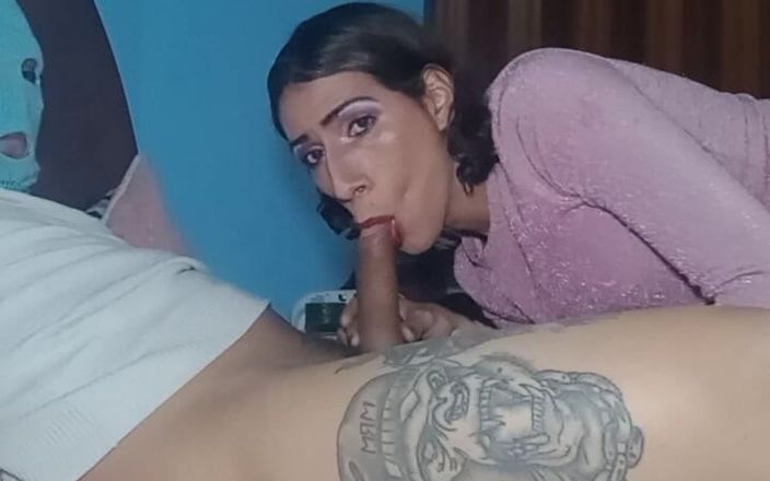 Femboy from Colombia: Mona Linda fait son truc