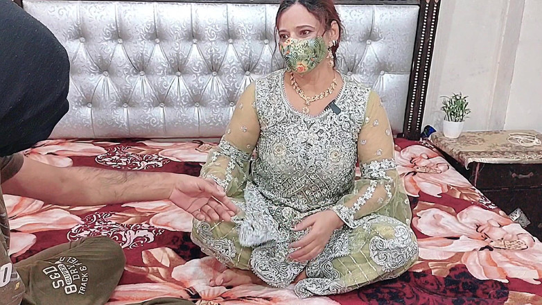 Pakistani CoupleX: Ma copine après un demi-verre