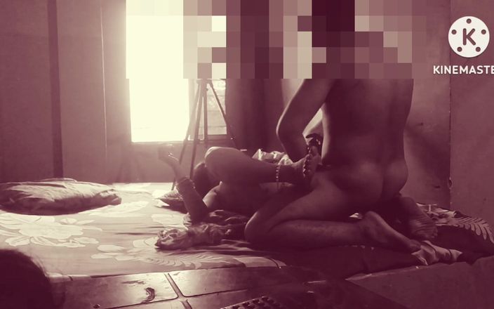 Indian hardcore: Секс утром индийской мачехи и пасынка