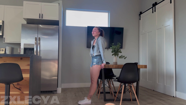 Zxlecya: Offered a Dick to His Stepsister’s Friend