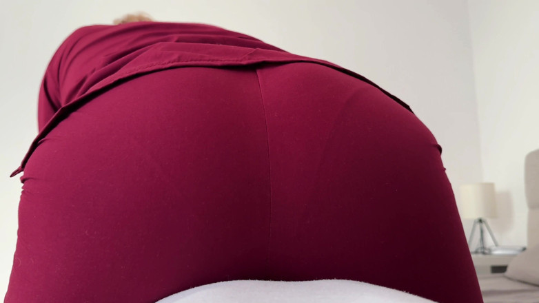 Mrs Peachesxx: Emergency Fart Therapy Breathe Deeper with My Stinky Gassy