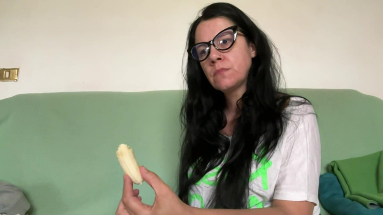 Bergami Melissa: I Eat Smoke and I Ignore You Asshole