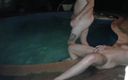 Bigjoefuckalott: Nieghbours - esposa punheta com o dedo fodendo em piscina