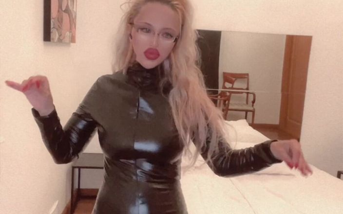 FinDom Goaldigger: Drag-queen-besessenheit