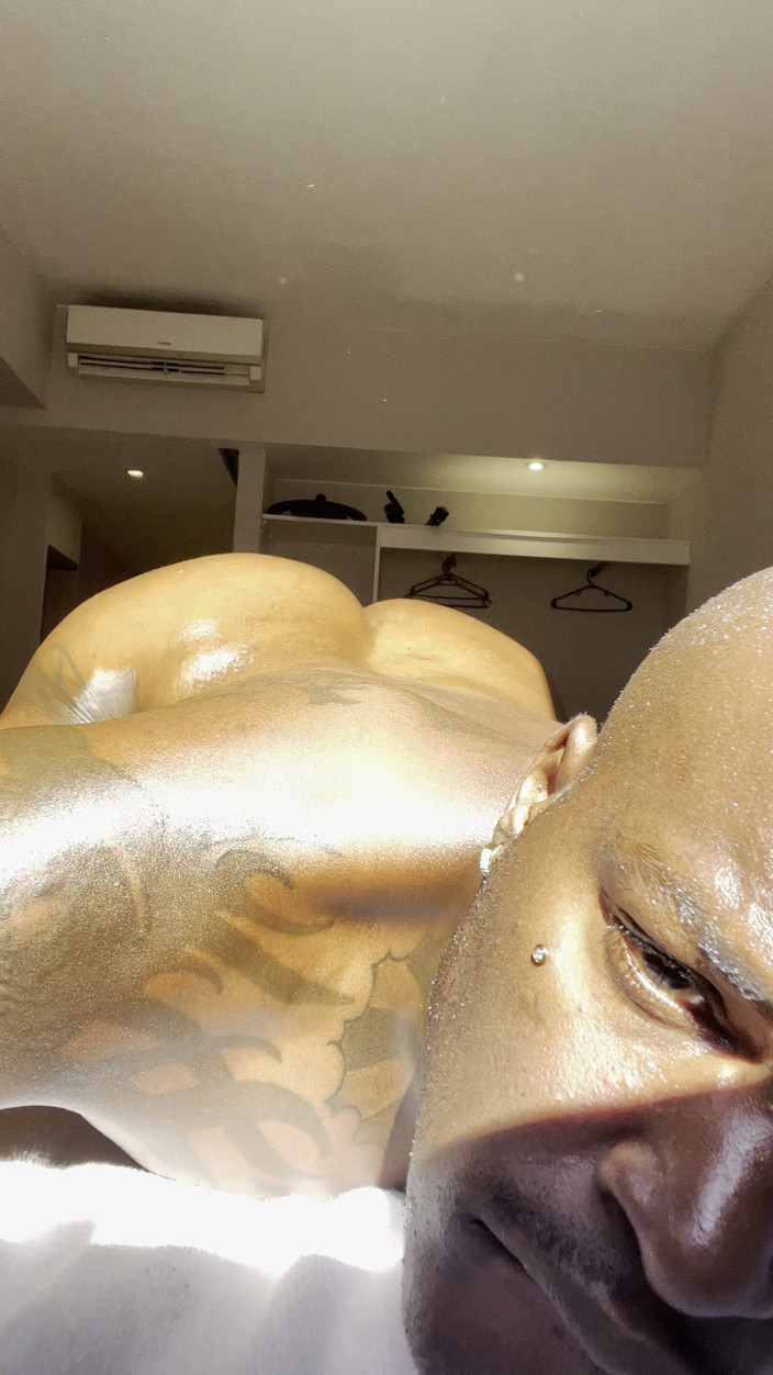 DADDYBLACKXXX: Preto Zaddy verbal me fode em vídeo de fantasia