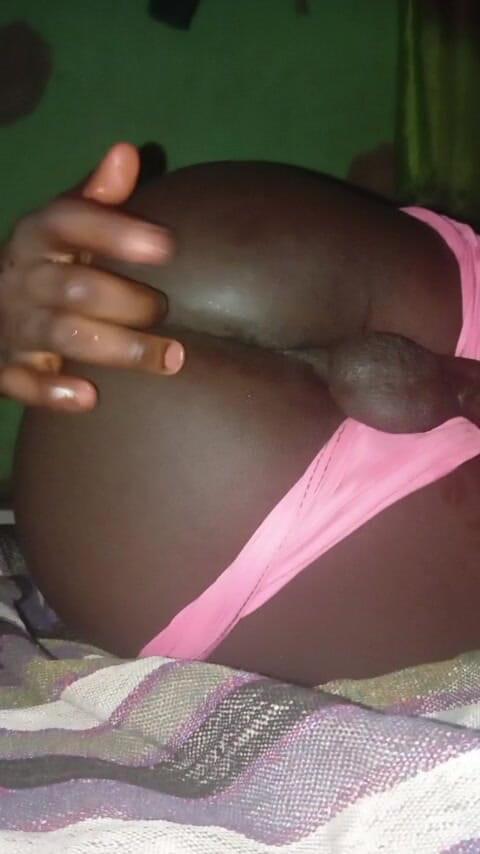 Africatrans: Daday Foi Tão Duro Com Minha Bunda.