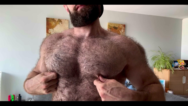 BeefyCanuck: Your Big Bro