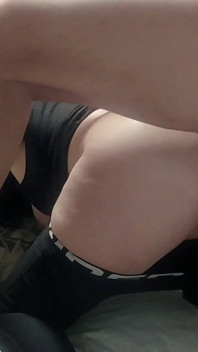 Amatorskie gorące milf wytryski analne