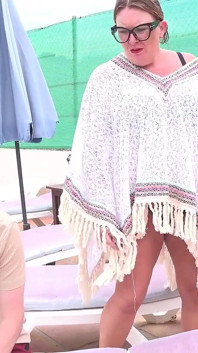 Ajudysxxx - MILF ผมแดงนมใหญ่ Jojo จับช่างซ่อมดูหนังโป๊