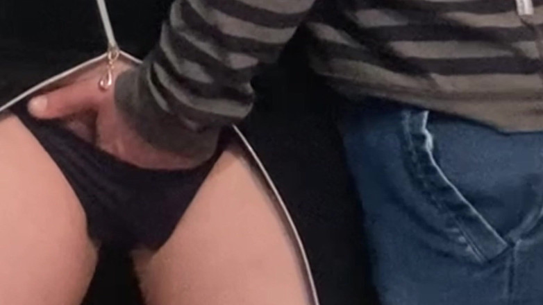 PriyaNaavya: Omg!!! Незнайомець у переповненому метро - пестощі пальцями пизди