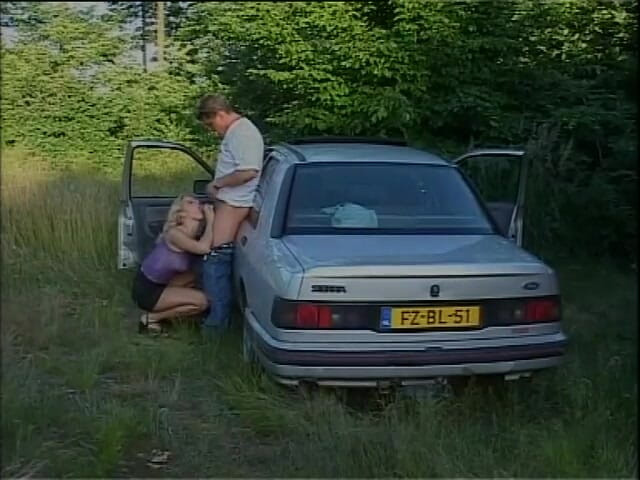 Out Sexxx: Skutečné děvky sebrané a ošukané na neuvěřitelných místech (Celý porno film)