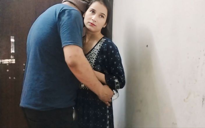 NAASRIN KHAN: Adik tiri nggak suka tapi masih ketinggalan