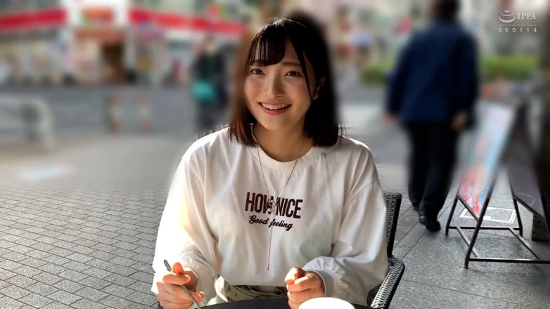 MBM3988: M781g02 Taşradan Tokyo'ya gelen ve utanç verici olan şeffaflık hissine sahip...