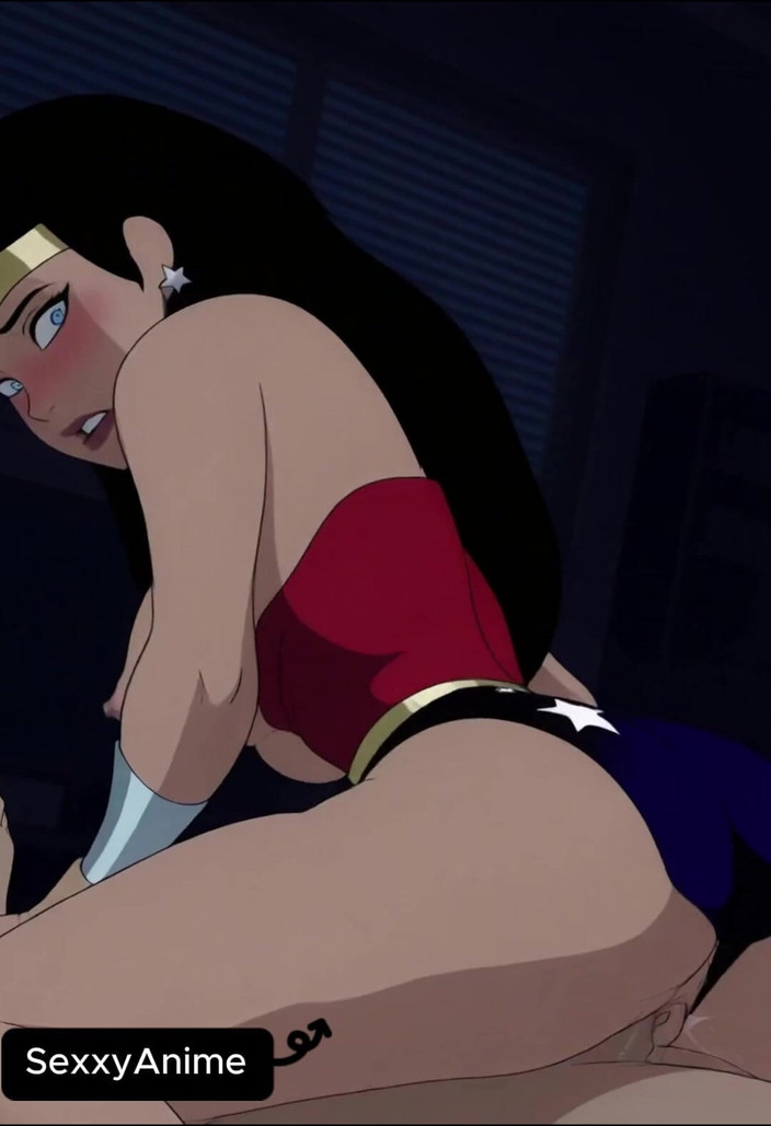 Sexxy anime: Una deliziosa wonder woman