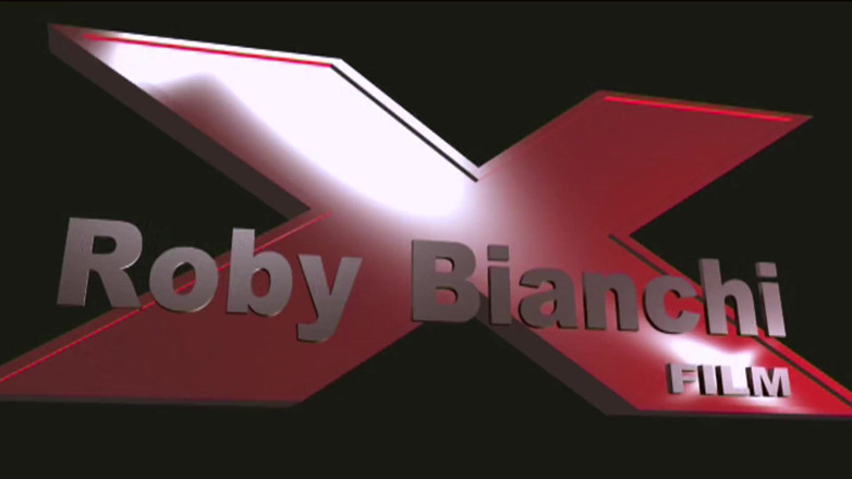 Topax Film Production: Dva velcí ptáci pro Laru De Santis! Režie: Roby Bianchi