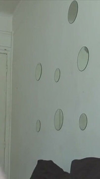 Un ragazzo giovane ama i ragazzi