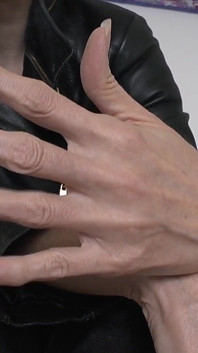 Leather Mistress Shows Her Beautiful Hands Lady Victoria Valente